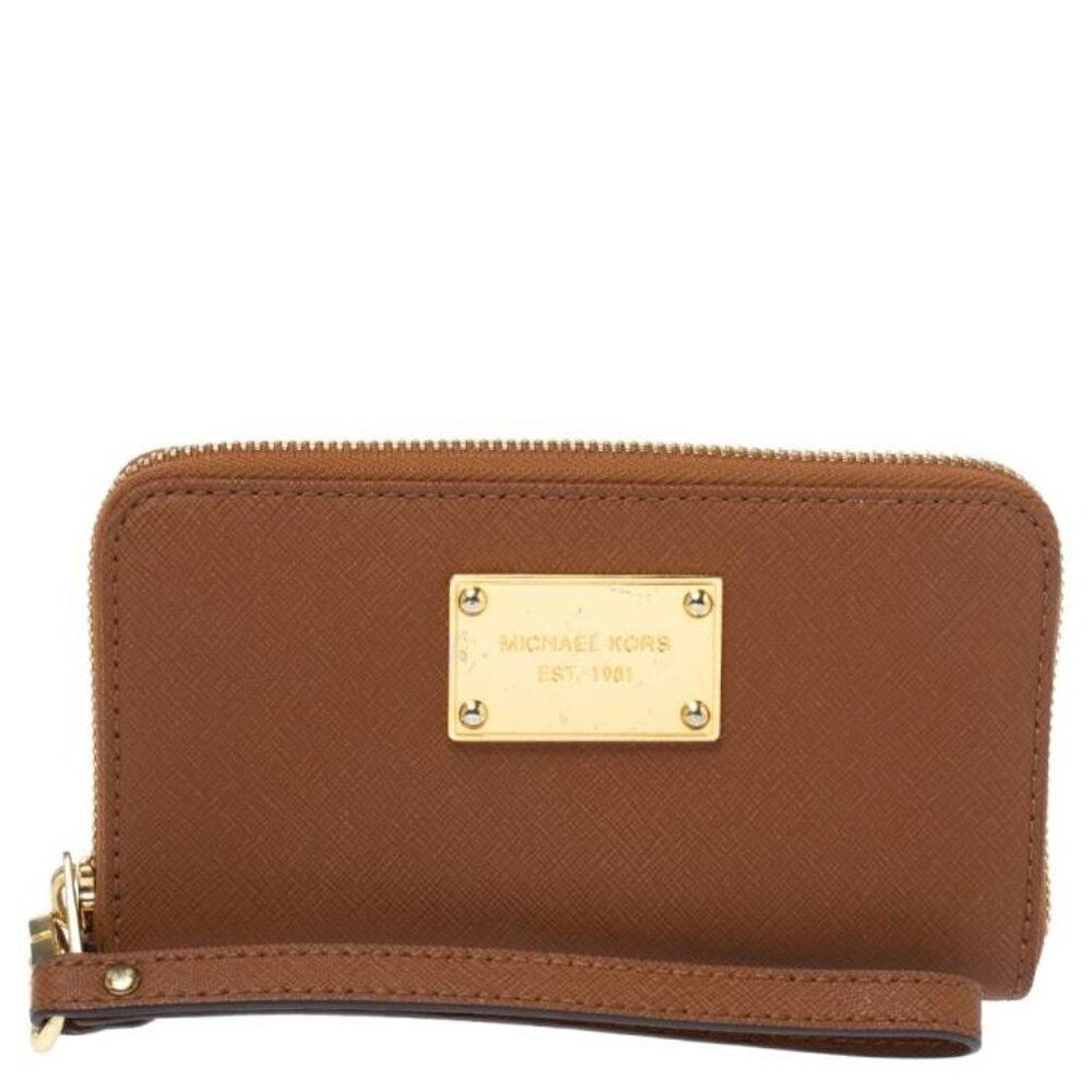 Michael Kors Brown Leather Jet Set zip around Wristlet Wallet